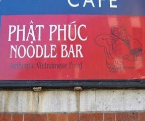 phat+phuc+noodle+bar+funny+restaurant+sign.jpg