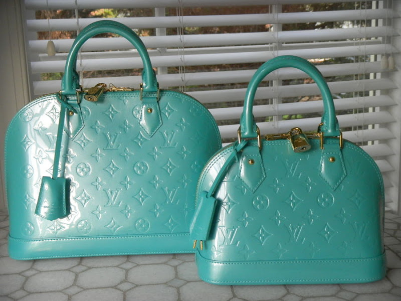 Premium Beautiful by SITI HANDBAGS Petite!