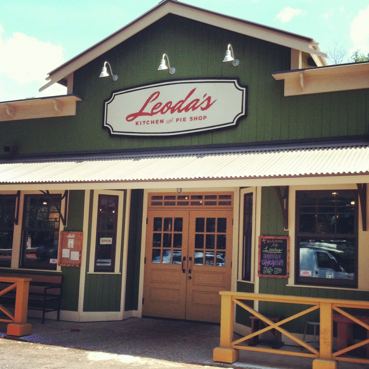 The Cupcake Activist Review Leoda's Kitchen & Pie Shop