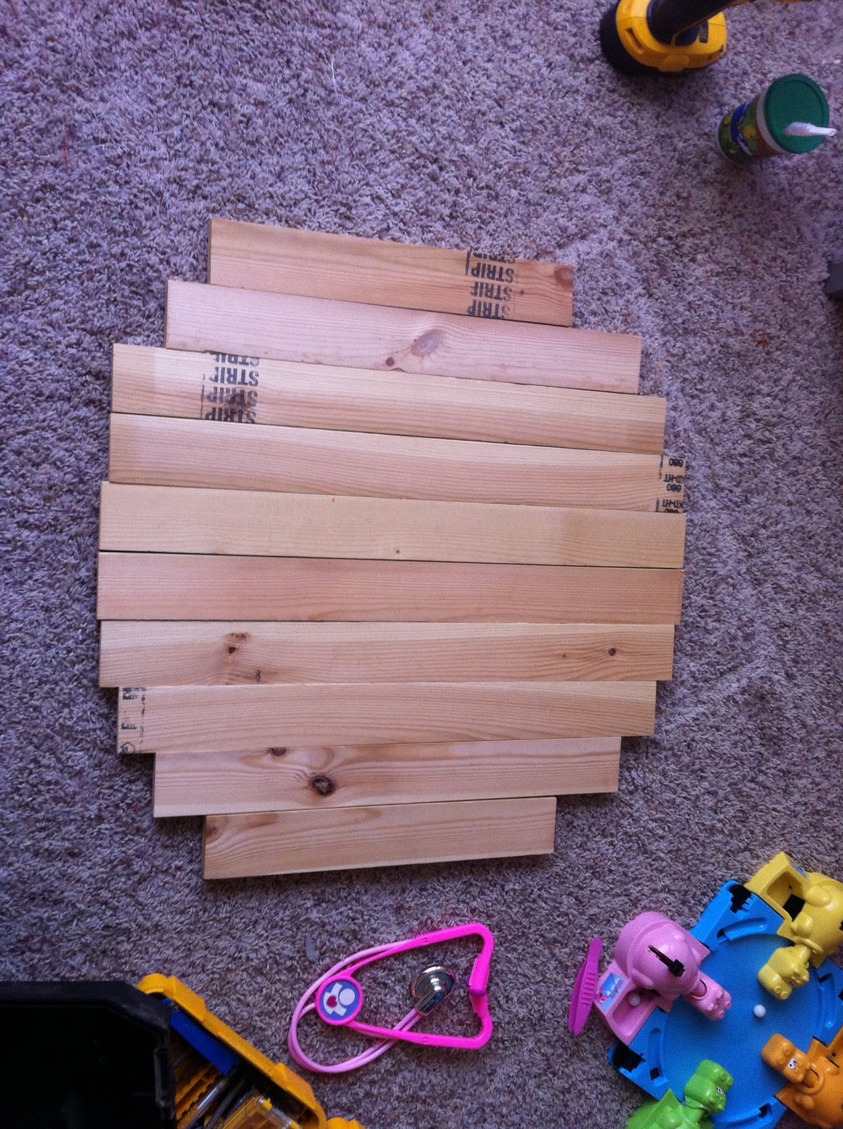 Lady Goats Make a 24" Round table top