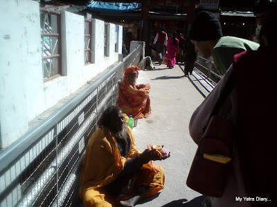 Charity to the poor and needy in Badrinath