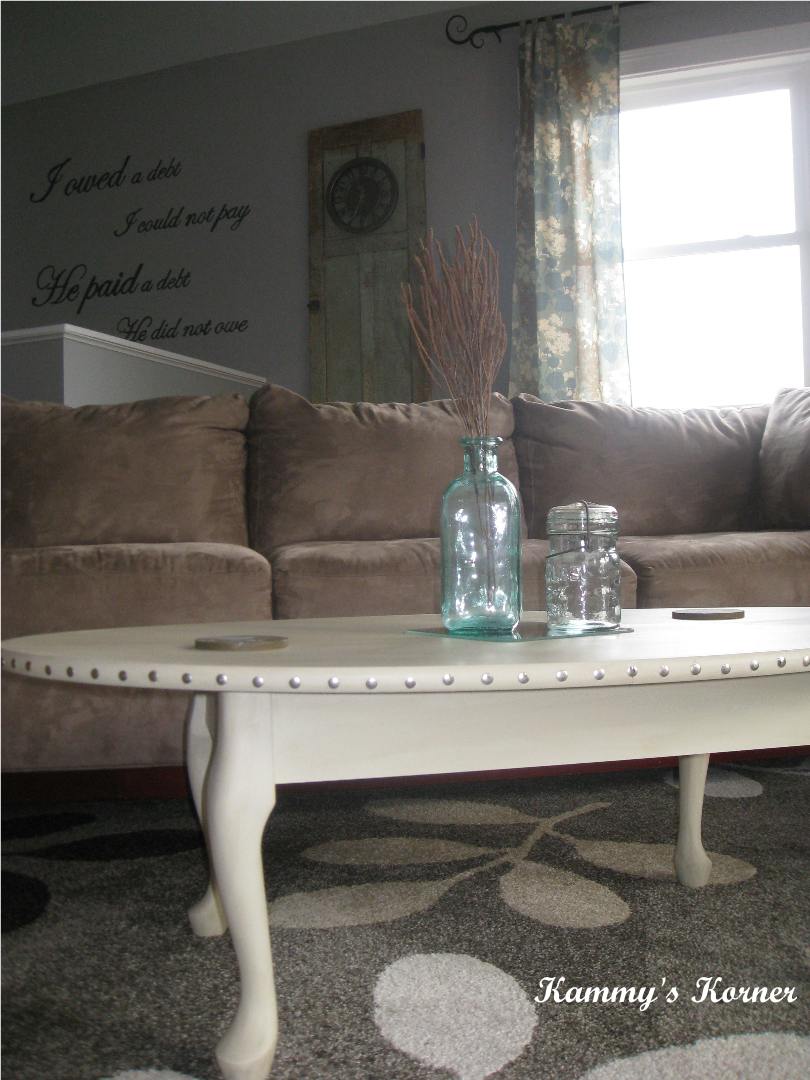 Kammy's Korner Making a Laminate Coffee Table BEAUTIFUL with Paint