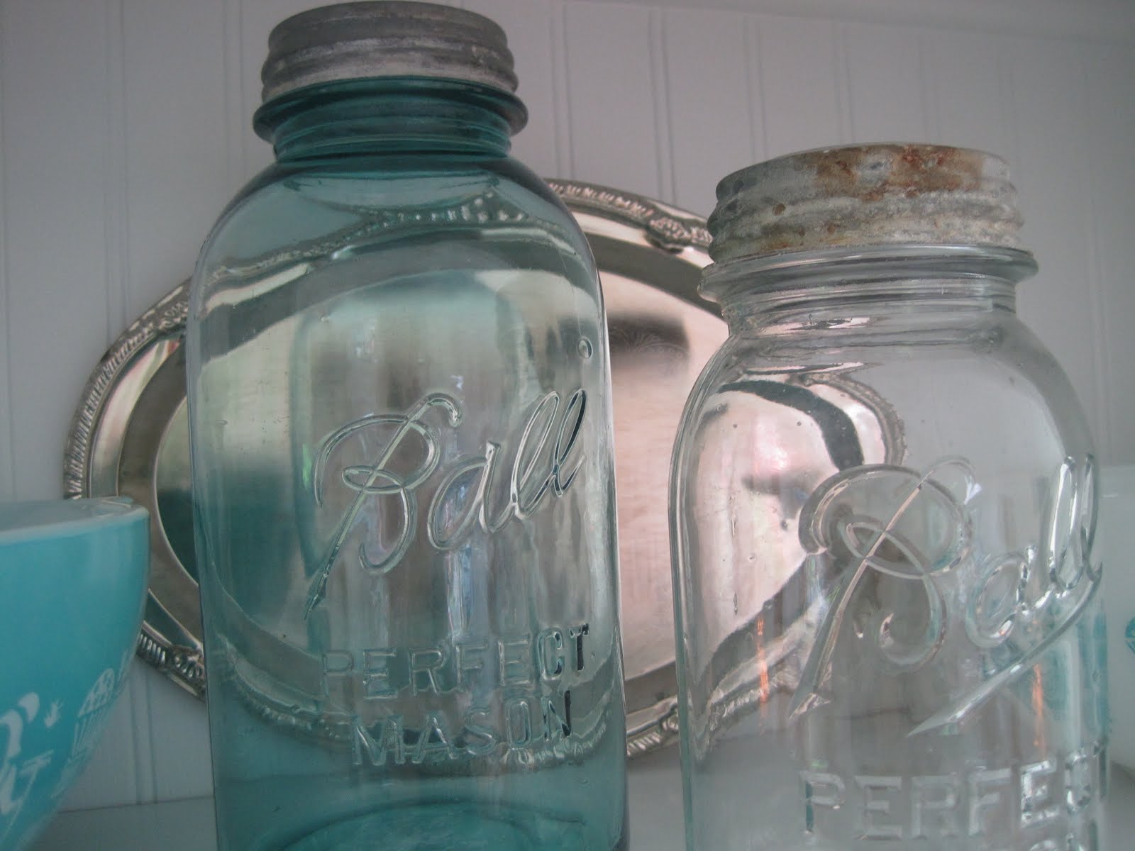 {Beautiful Nest} Vintage Mason Jars {And unique ways to use them}