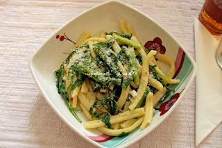 Pasta Con Espárragos Y Rúcula
