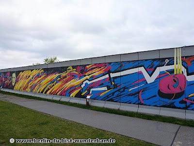 east side gallery, mauer, berlin, kunstler, bemalt, graffiti, austellung, Ostbahnhof, Oberbaumbrücke