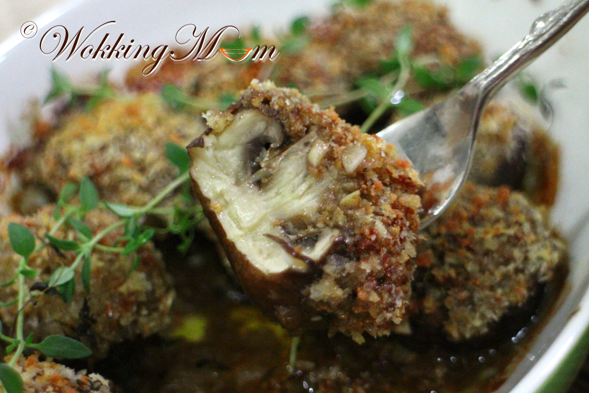Let's get Wokking! Roasted Button Mushroom with Garlic and Thyme