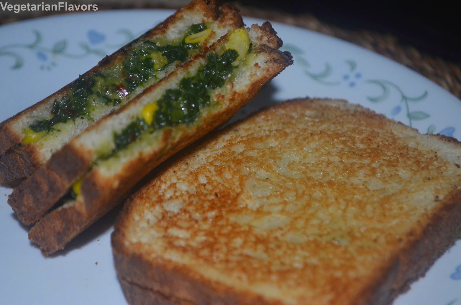 VegetarianFlavors Spinach Corn Sandwich