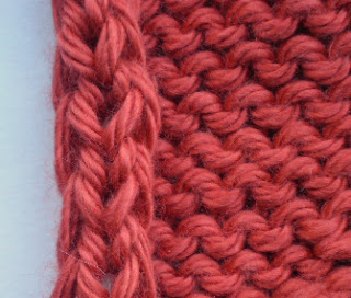 YaaaaRN.......: AHAAAA Tip of the Week! Stockinette Edge Treatments