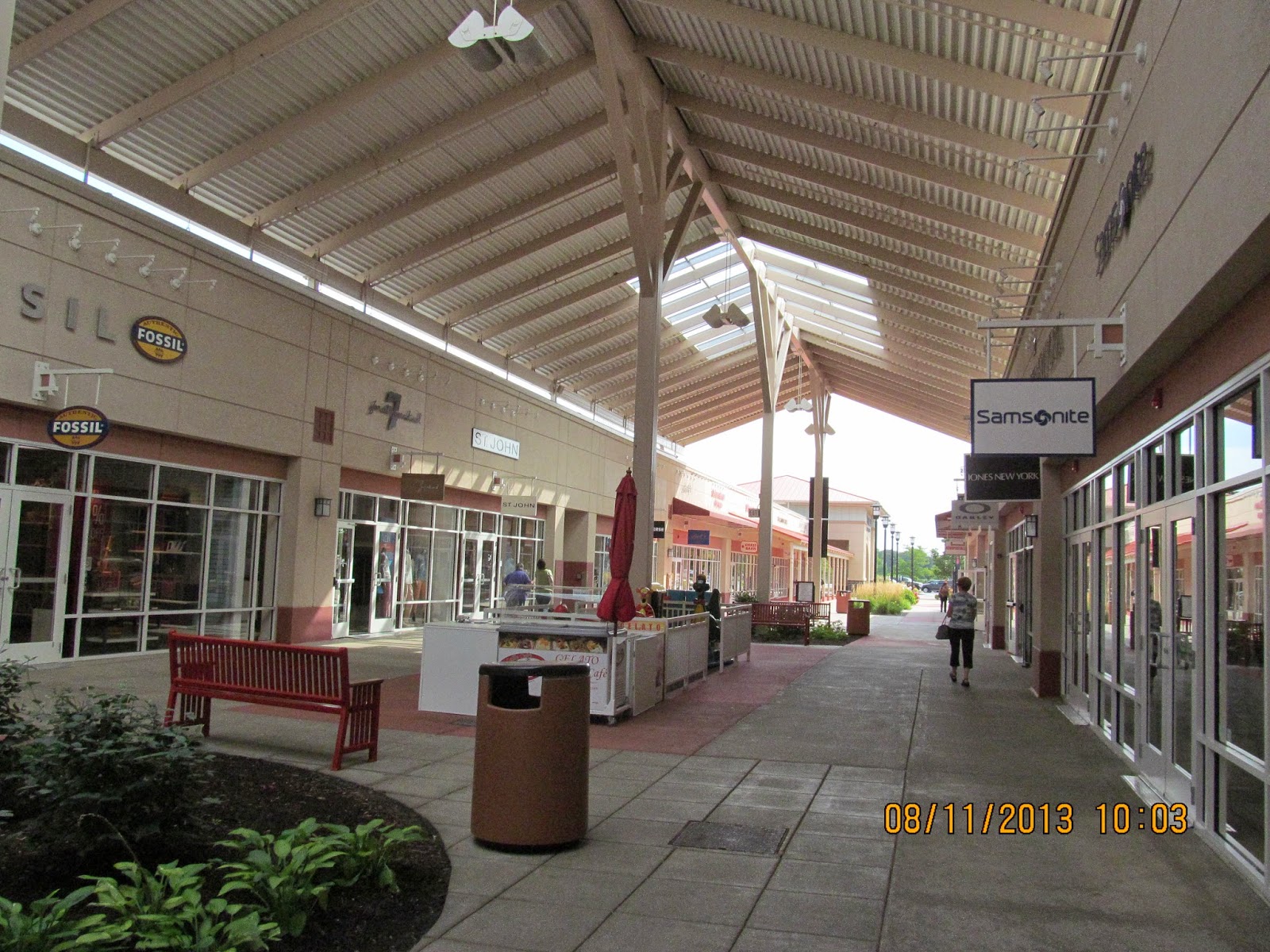 Trip to the Mall Chicago Premium Outlets (Aurora, IL)