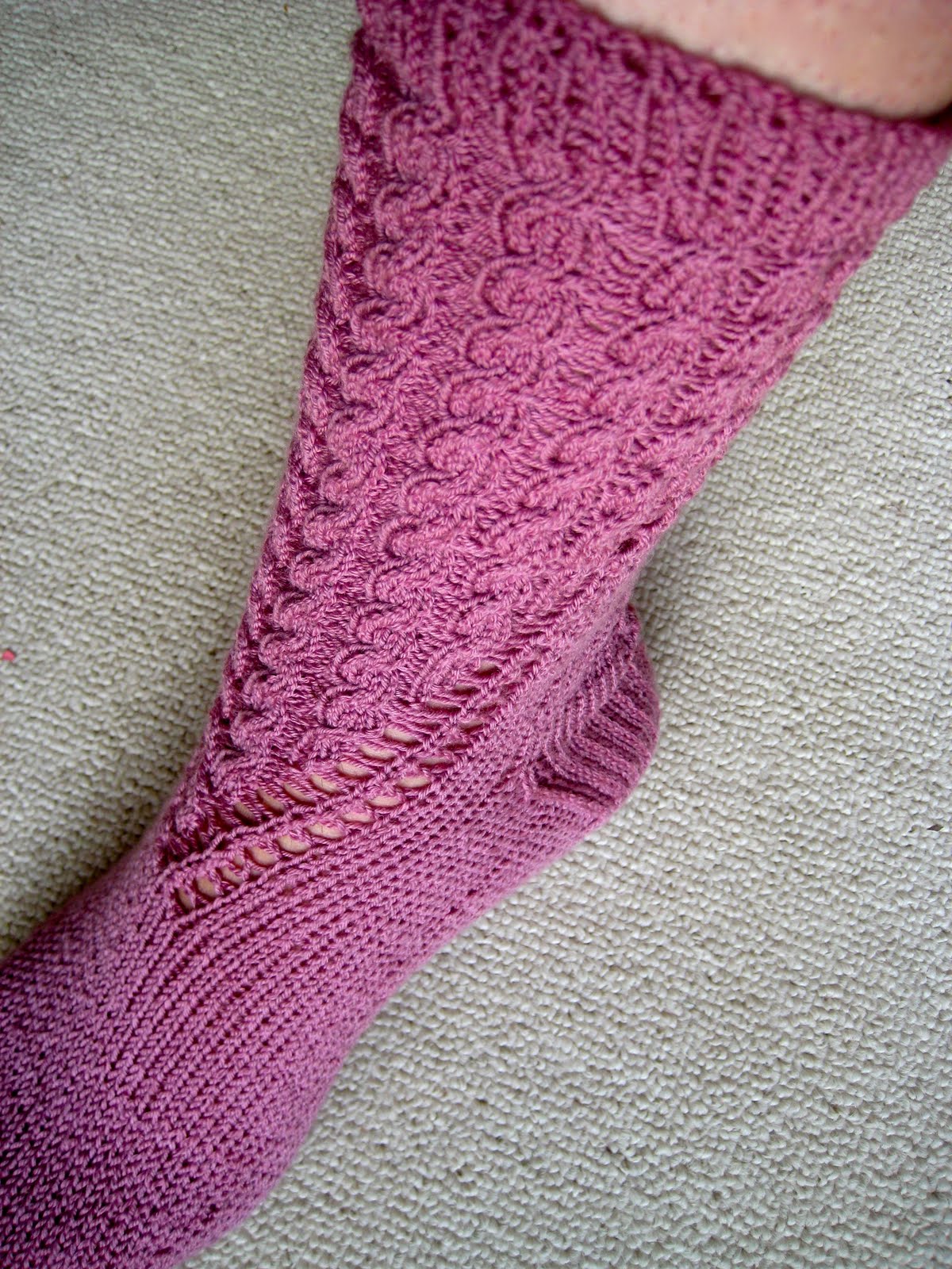 Knit Along Arched Gusset Sock From FiberWild DONE! Author Allie