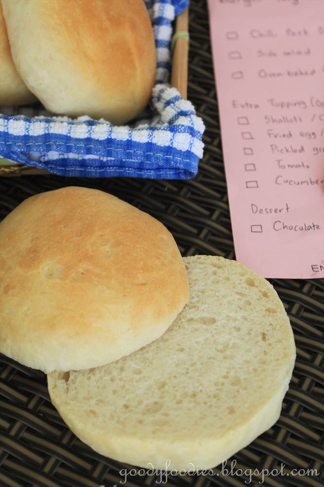 GoodyFoodies How to Make Your Own Hamburger Buns