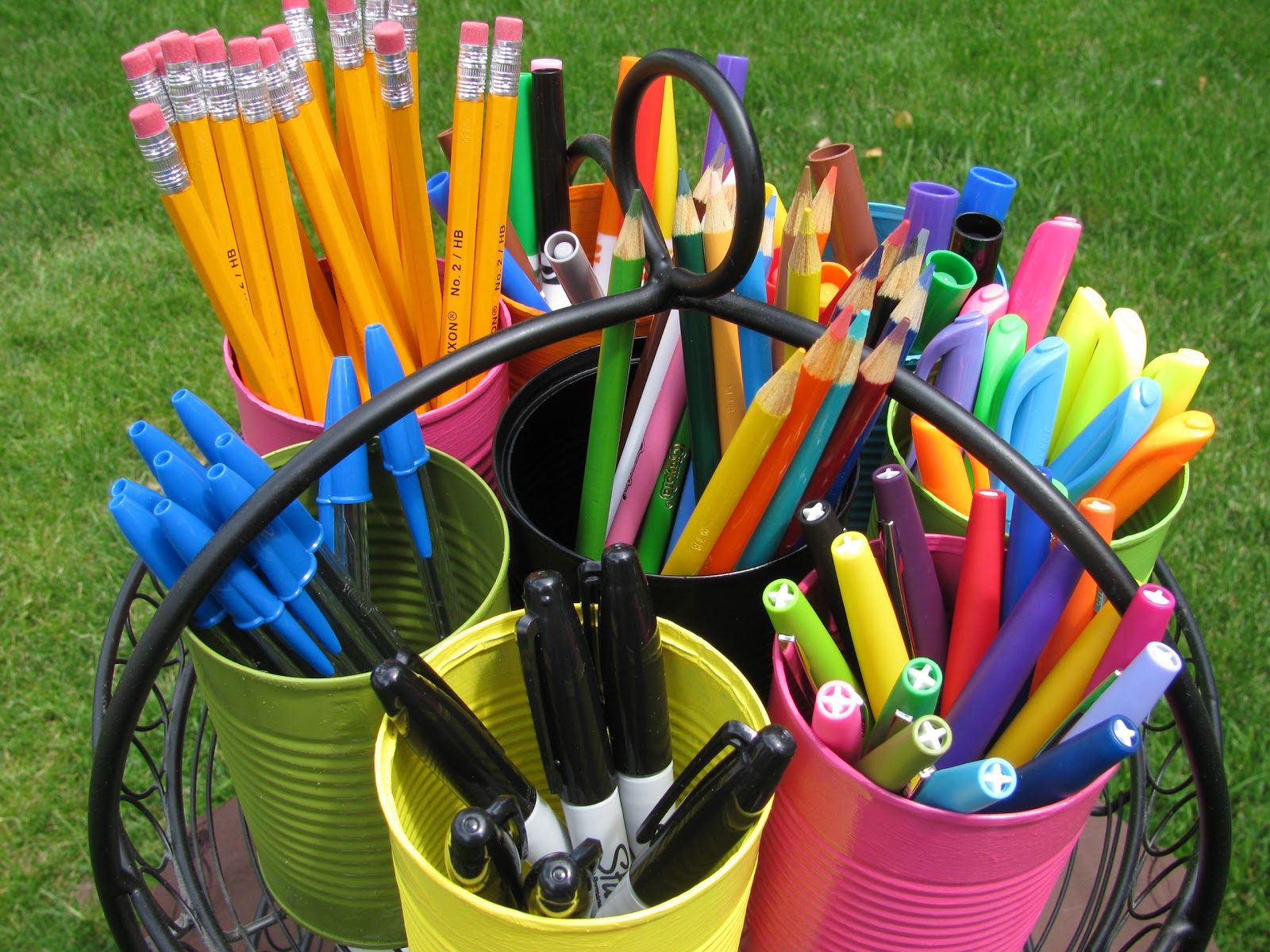 Controlling My Chaos School Supply Caddy