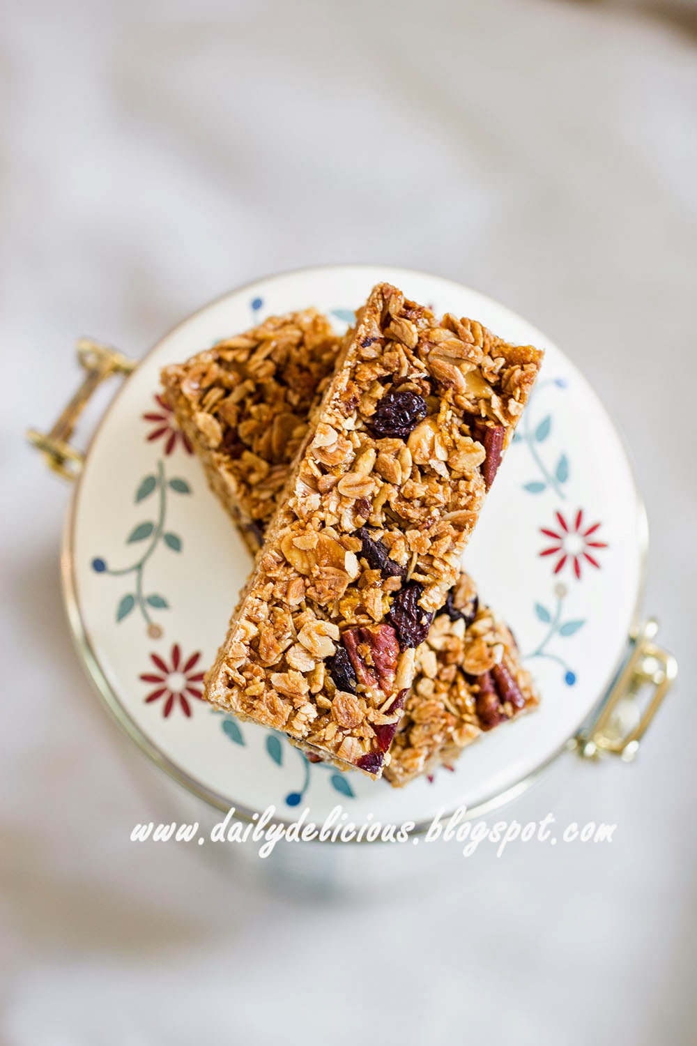 dailydelicious Granola Bars Love and energy packed!