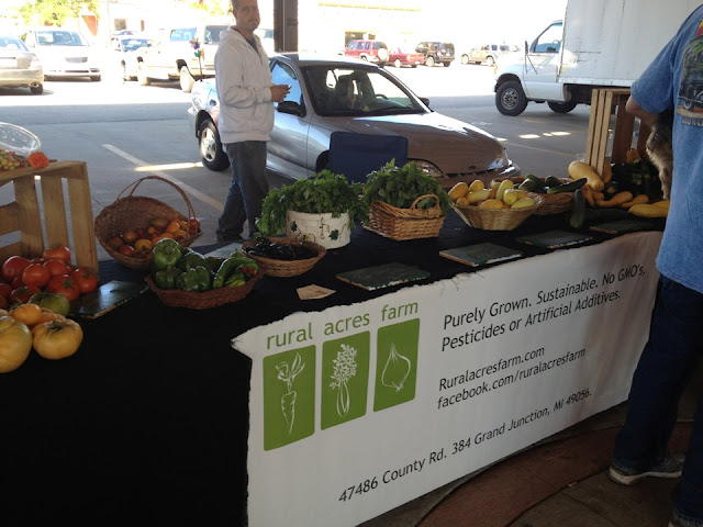 south haven farmers market stand