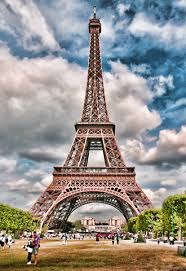 La Tour  Eiffel