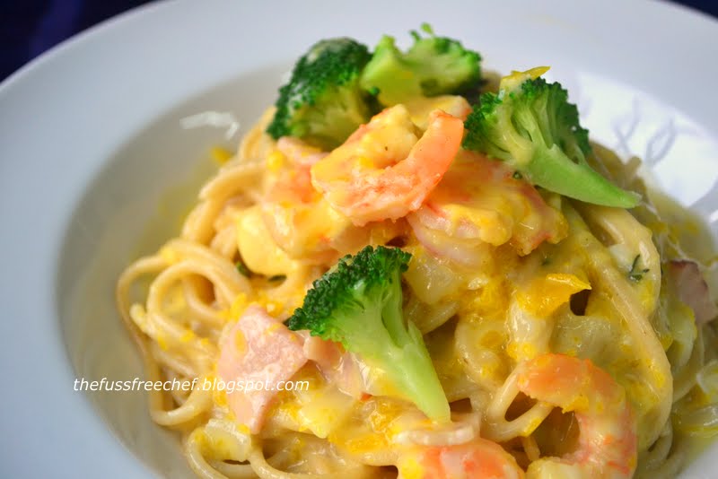 the FUSS FREE chef Creamy Pumpkin Sauce Pasta with Prawns, Bacon and