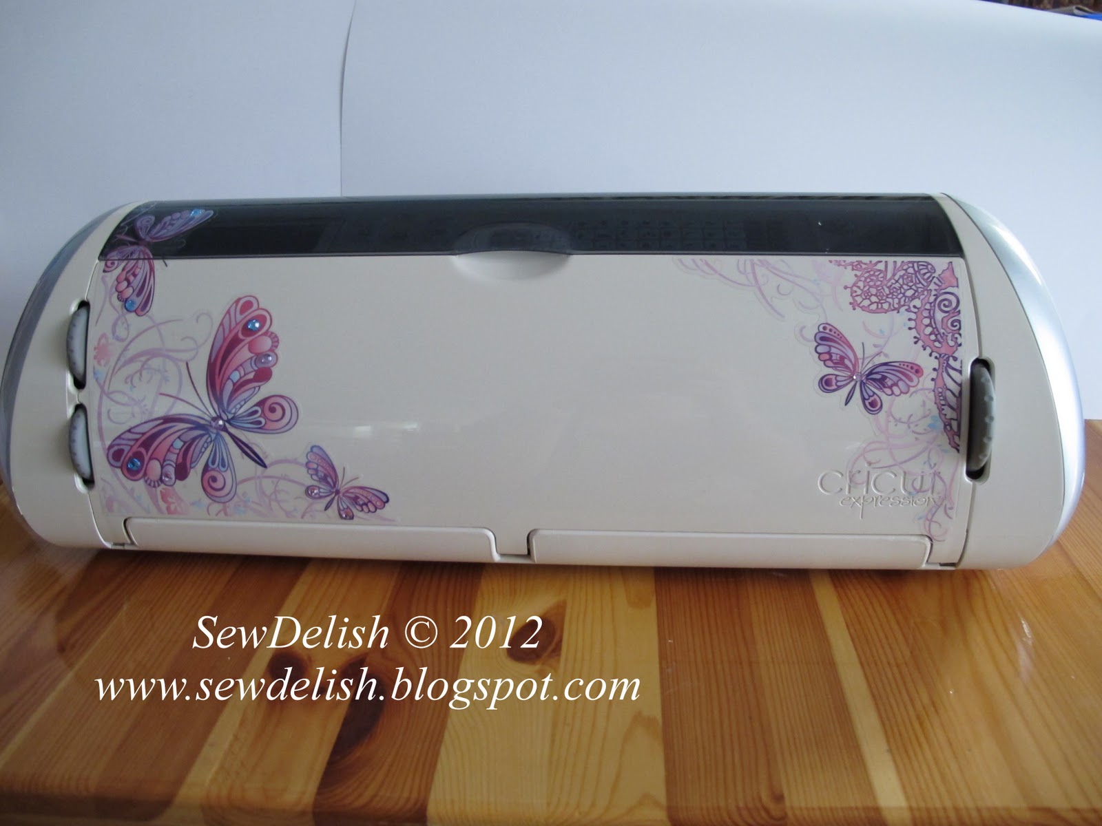 SewDelish 5 Minute Cricut Makeover A Cheat's guide!