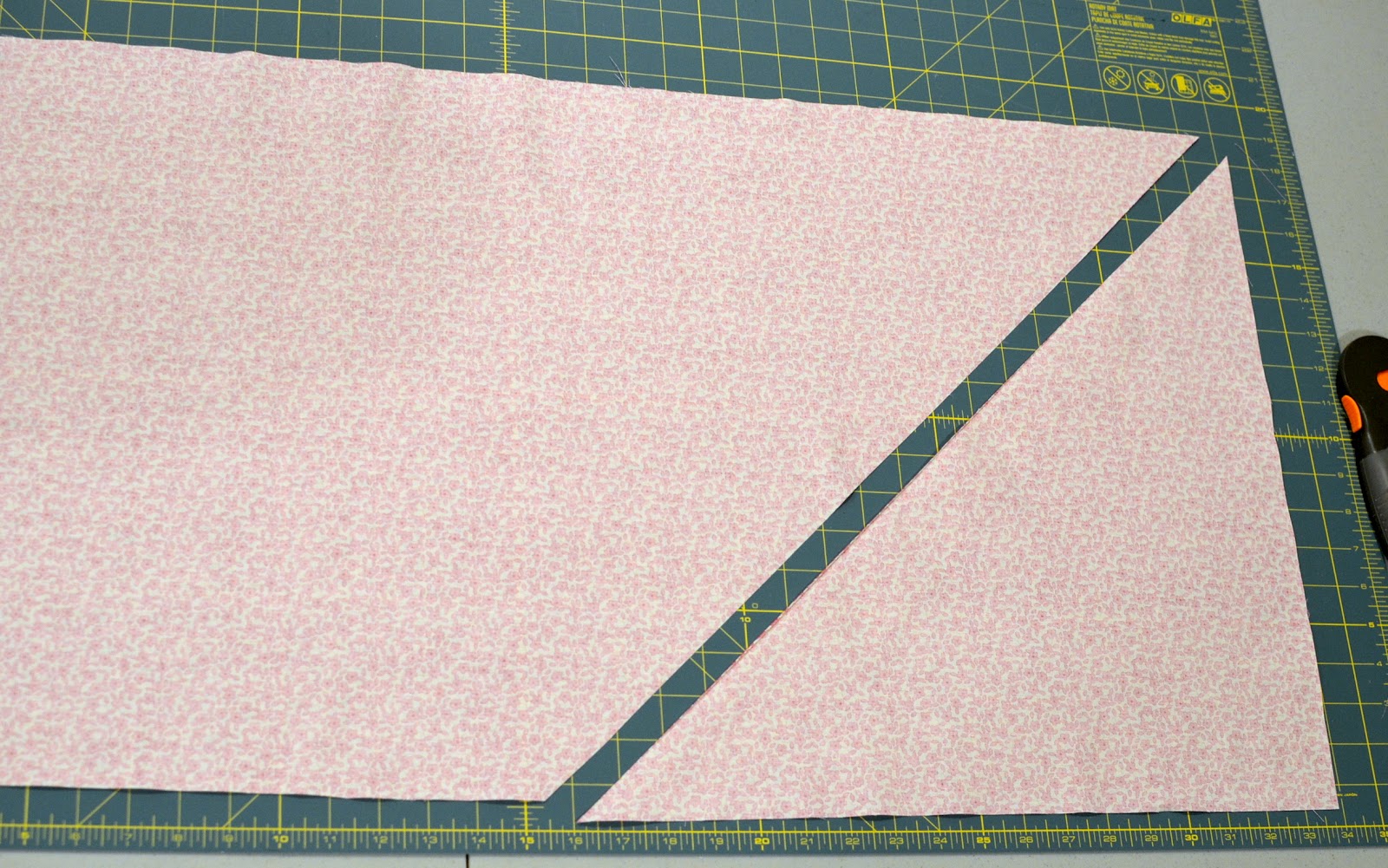 Jane of all Trades Bias Tape Made Easy tutorial (with a sneaky trick)