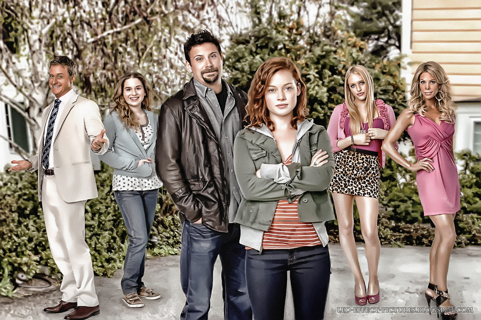 Led Promo Photos Suburgatory Season 1
