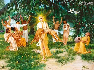 Lord%2BChaitanya%2Bcarries%2BHaridasaThakura.jpg