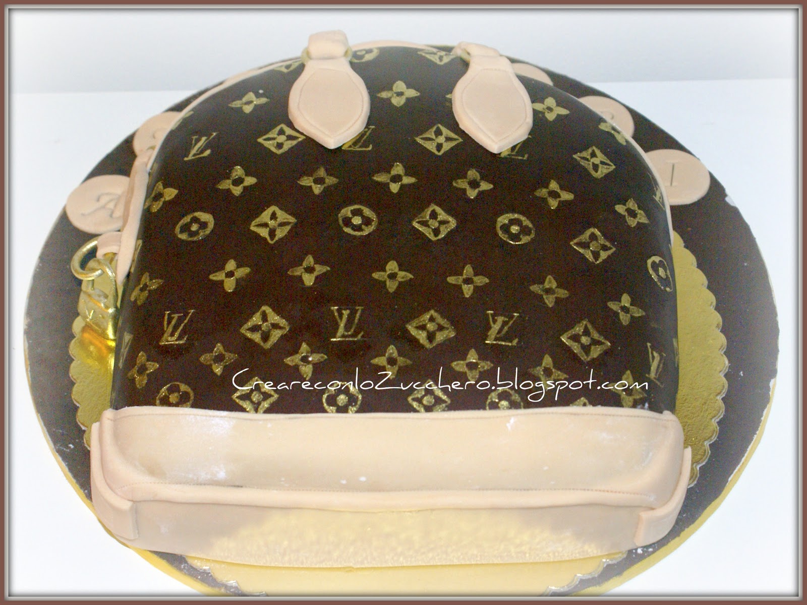 Stunning Louis Vuitton Cake — De la Crème Creative Studio