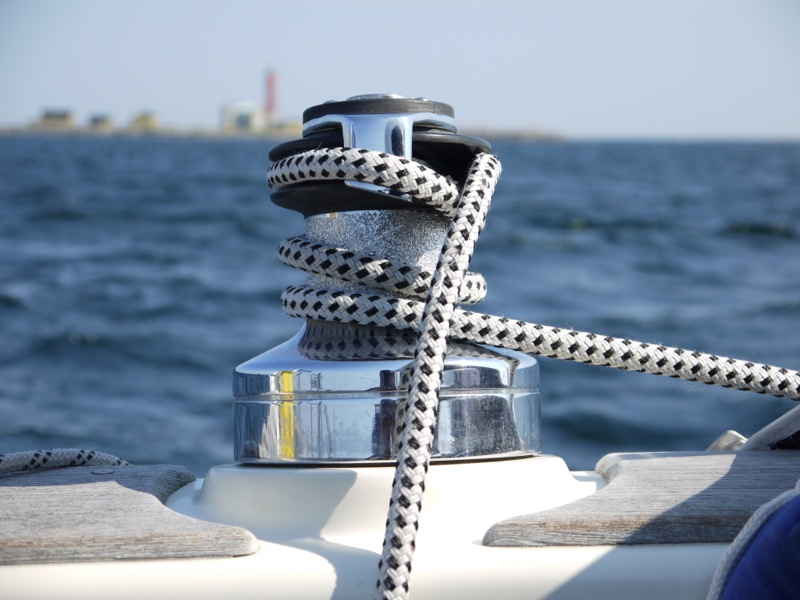 Maintenance update servicing the selftailing winches S/Y Dolphin Dance