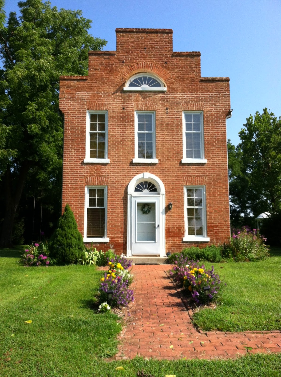 The Scarlett Thread Smithfield Farm Bed and Breakfast