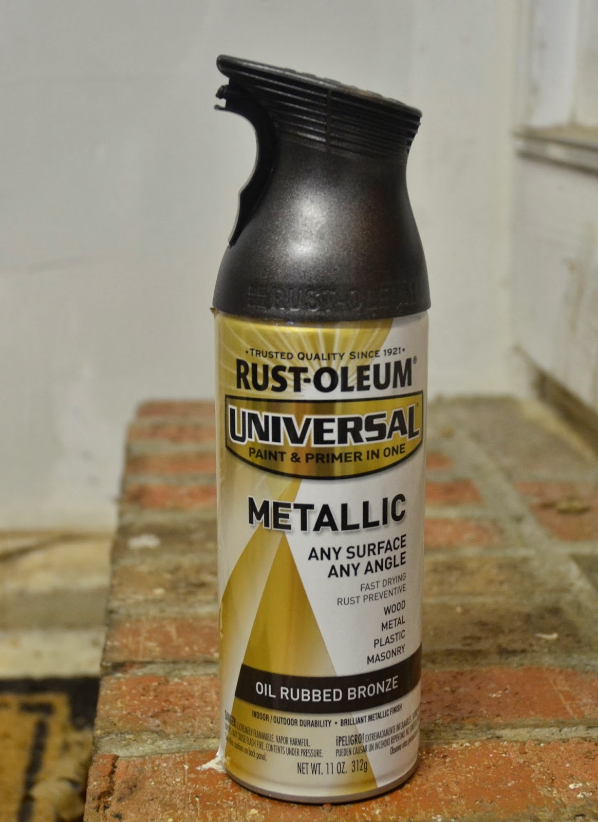 Love Like Crazy Spray Painting our Door Knobs