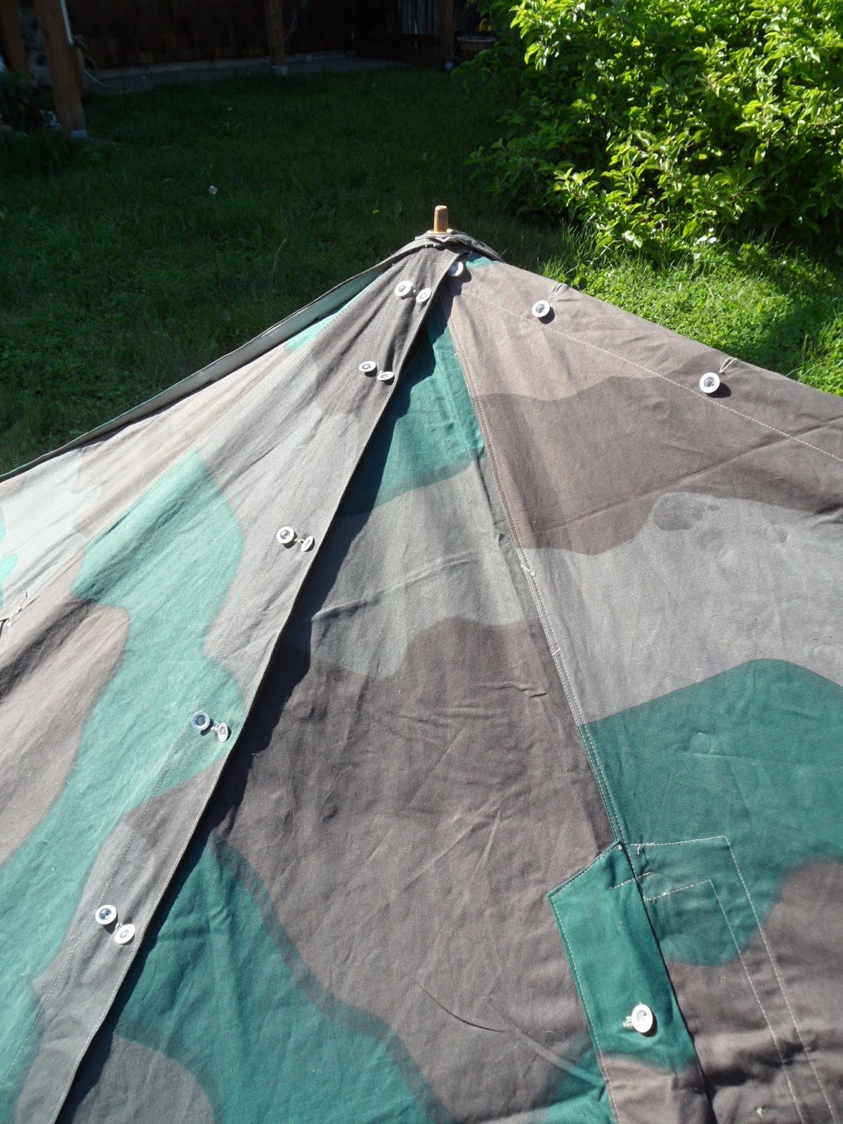 Four Bees Swedish Zeltbahn Tent SetUp