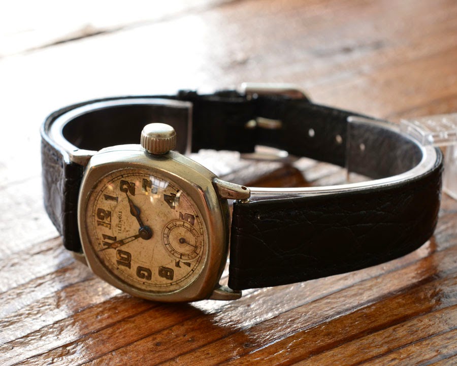 アンティーク時計 RIP CORD Vintage Line: 1920～30年代アンティーク ILLINOIS(イリノイ)17石 機械式手 巻き腕時計
