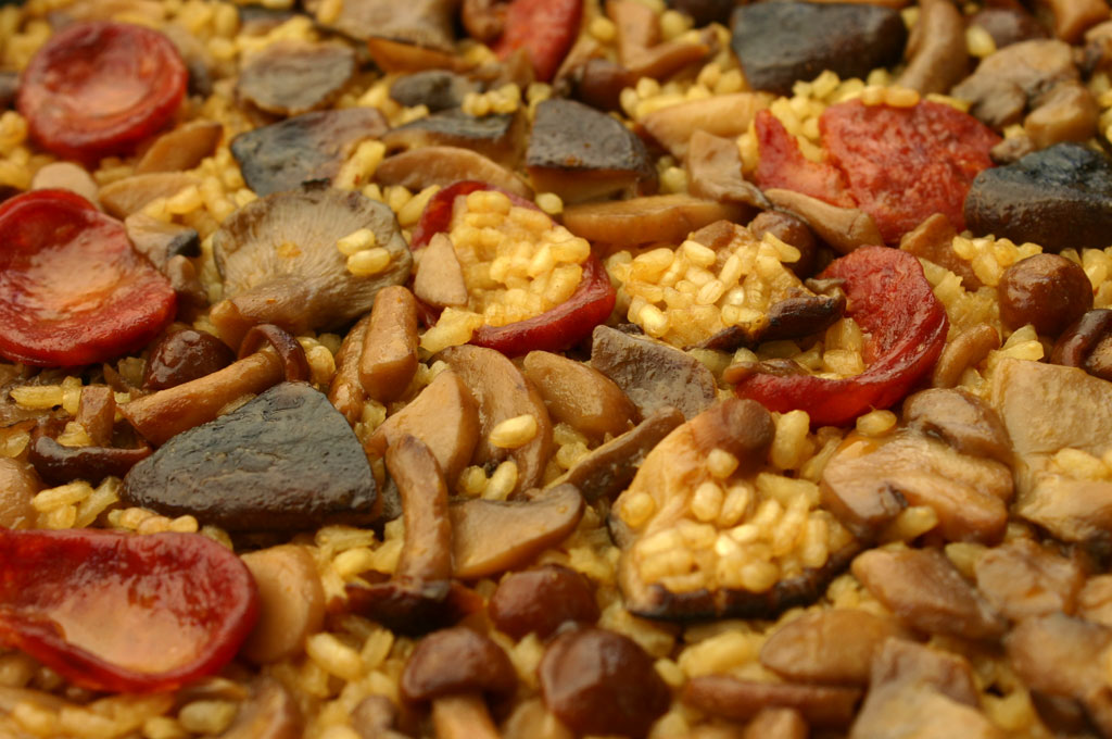 LA COCINA DE EU Paella de Setas con Chorizo