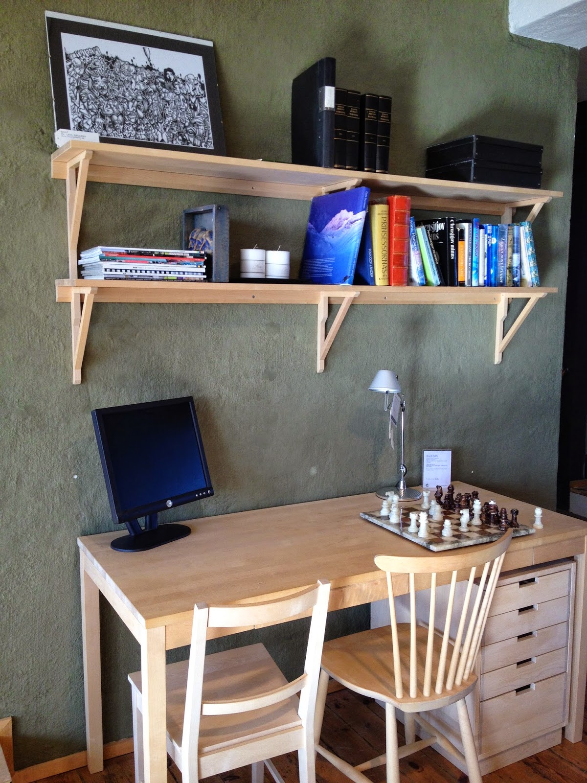 Vintage & Design Medina Floréz: Showroom de muebles en un apartamento