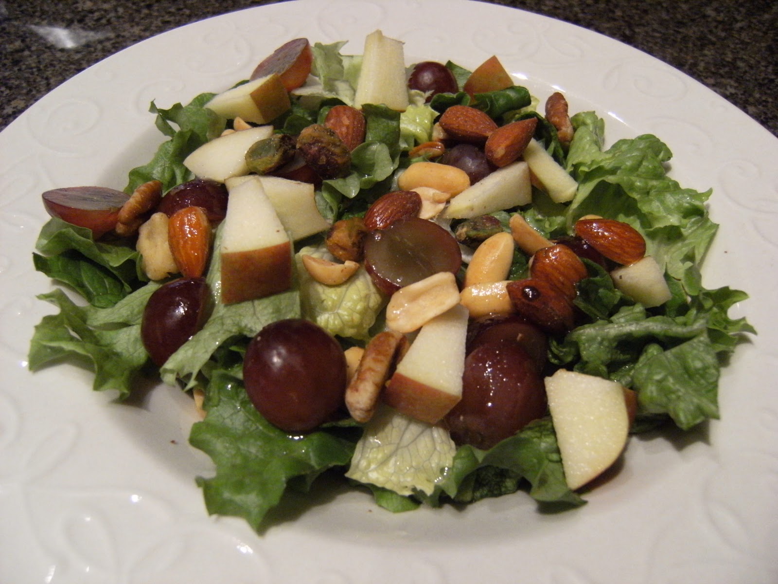 Queen of the Easy Meal Fruit and Nut Salad
