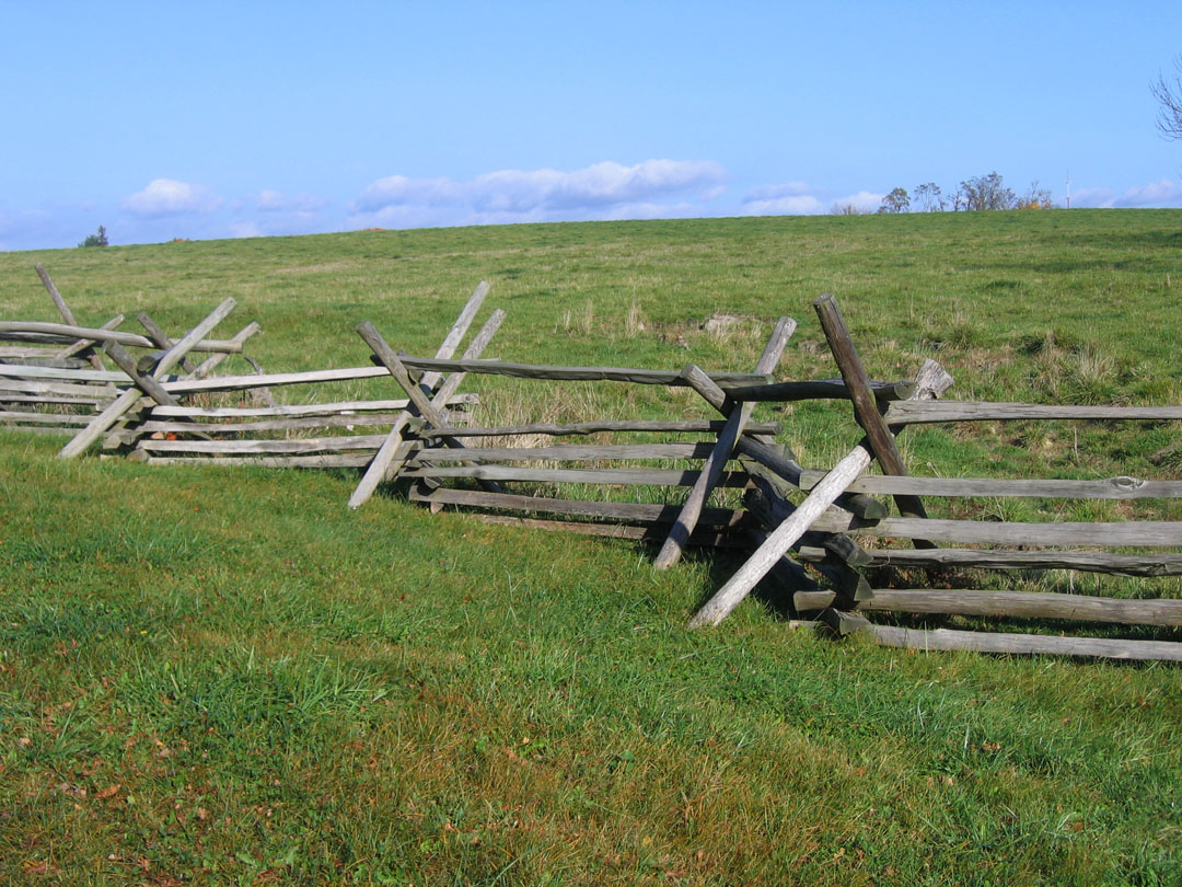 Action Front! Snake rail fences (or Worm fences)