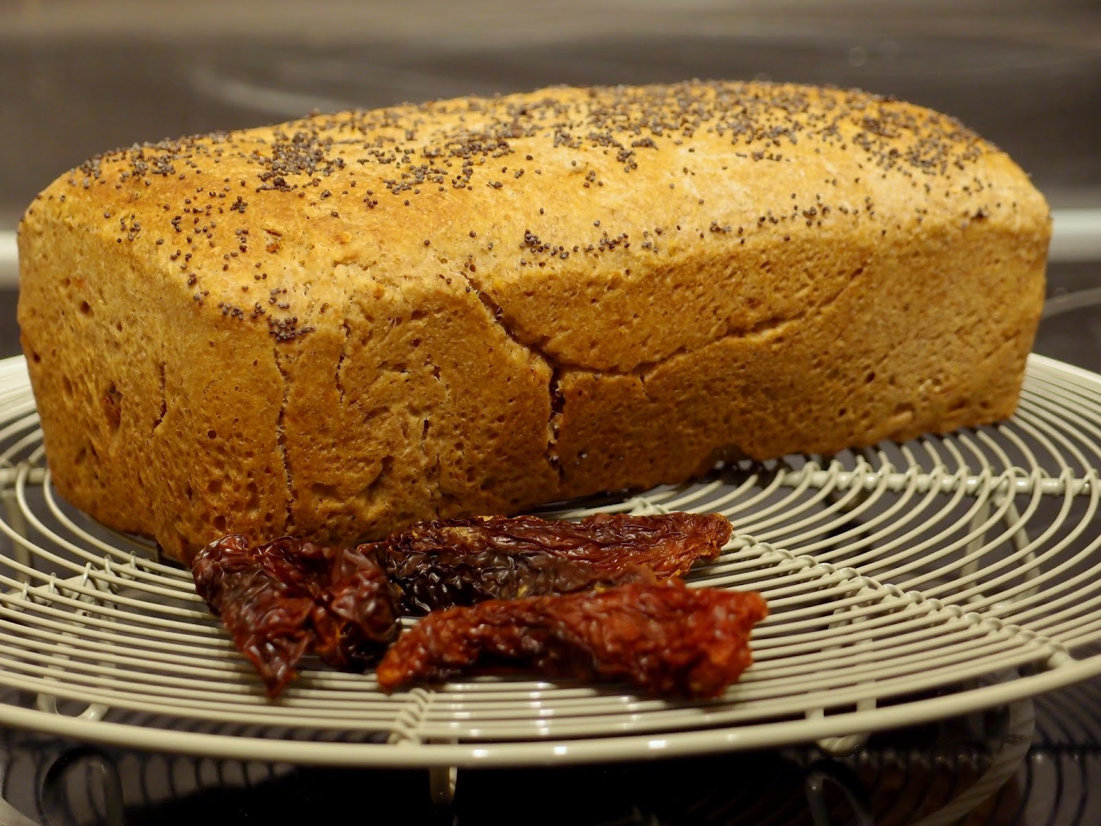 The VegHog Sundried tomato spelt bread