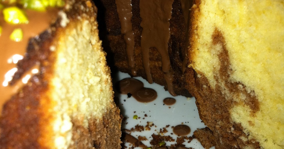 İKİ RENKLİ KEK (MARMORKUCHEN) GÜLO ANNE MUTFAKTA