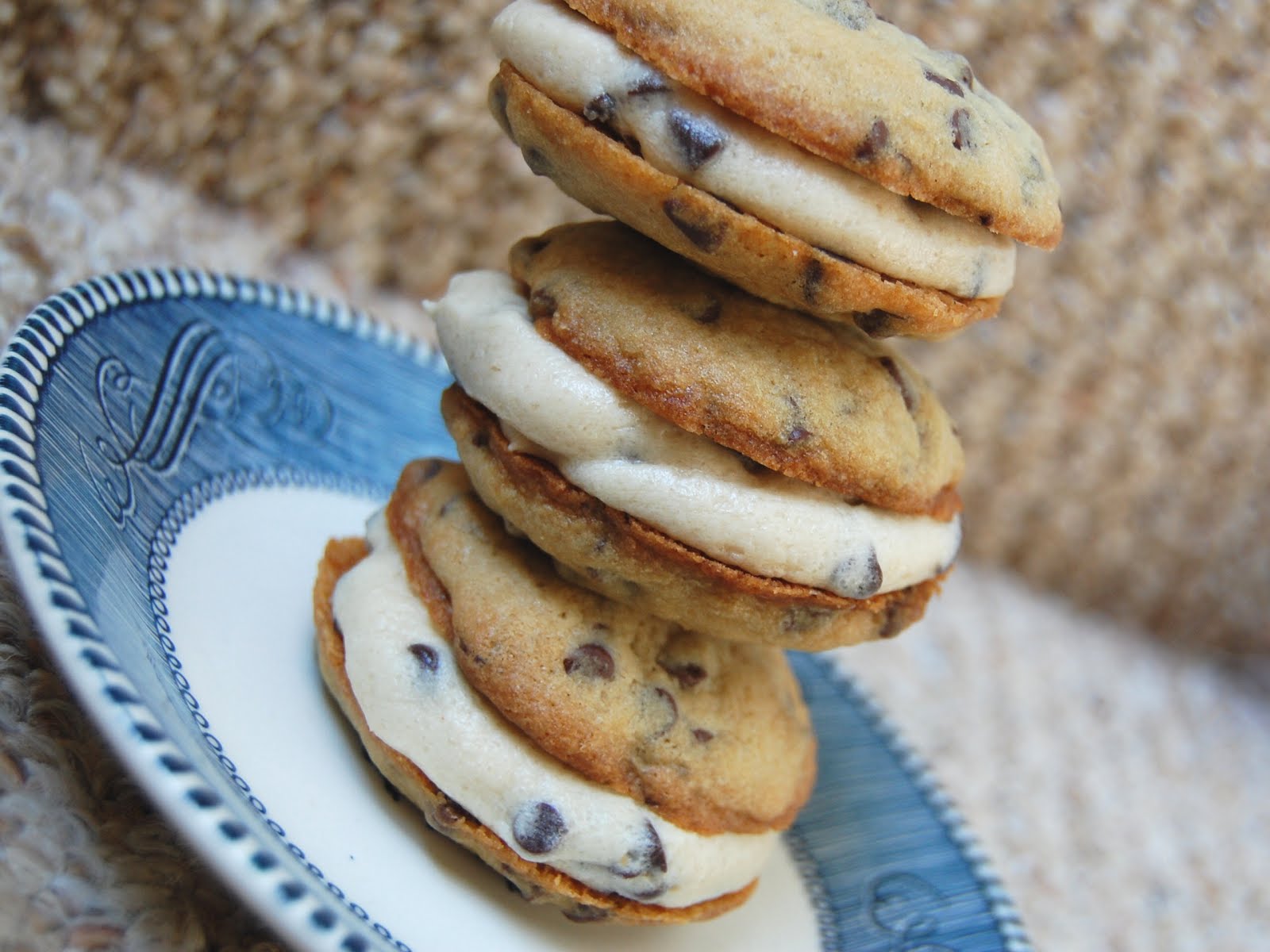 Cassie Craves Chocolate Chip Cookie Whoopie Pies with Cookie Dough