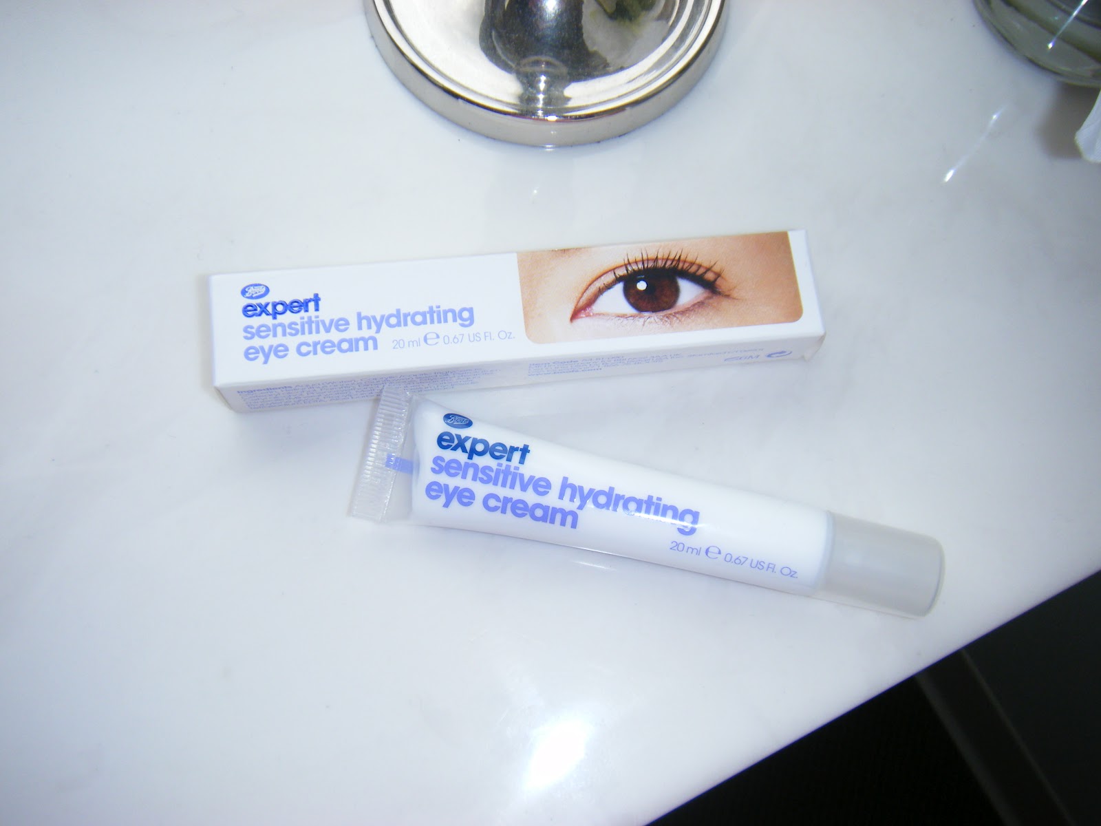 Je vois la vie en rose Bobbi Brown Hydrating Eye Cream DUPE