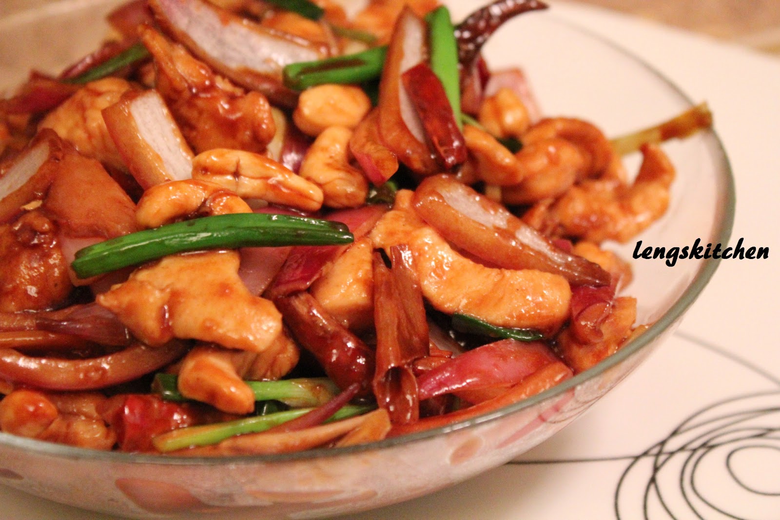 Kitchen Chaos Crispy Yam Ring with Kung Pao Chicken 佛砵宫保雞丁 Chinese