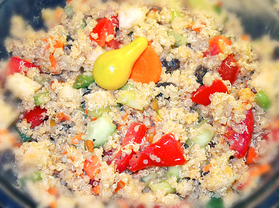 The Queen's Table What's That? Quinoa Cold Veggie Salad