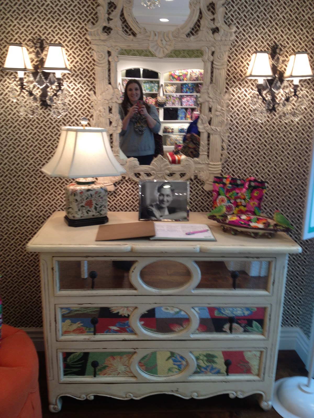 OhMyVera! A blog about all things Vera Bradley: New Vera Bradley Store at Towson Town Center