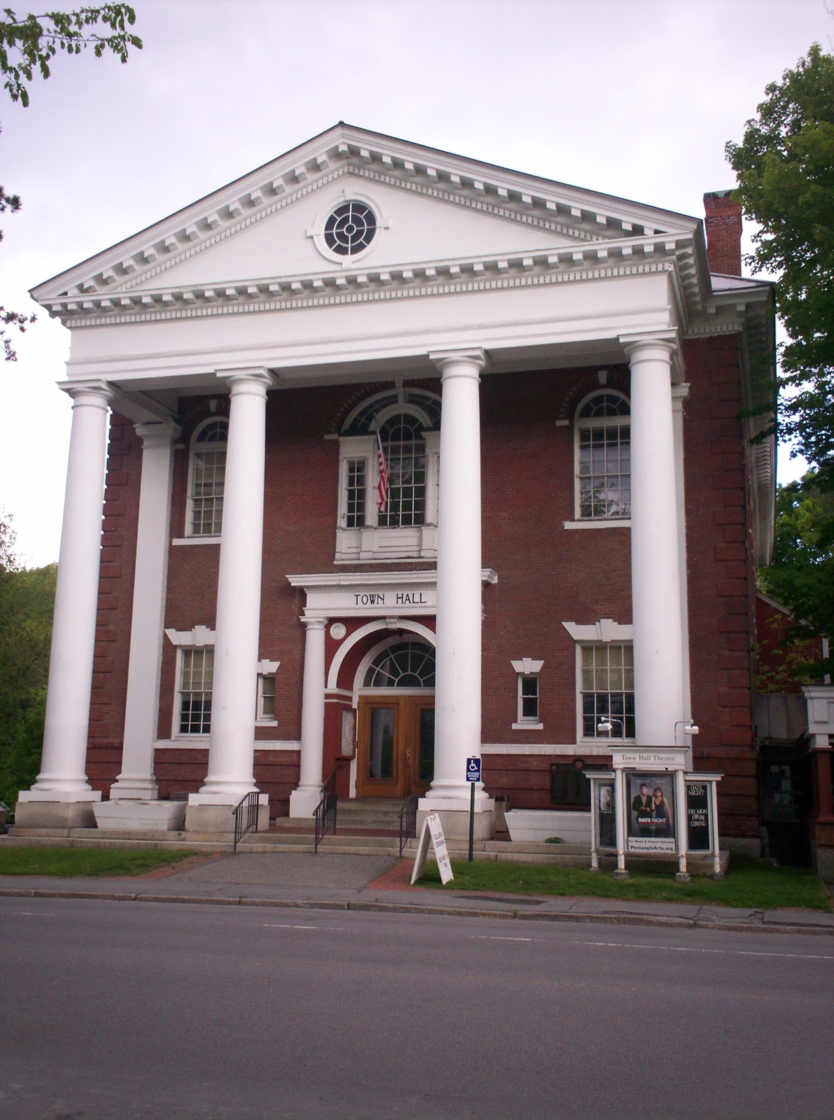 Another Old Movie Blog Town Hall Theater Woodstock, Vermont