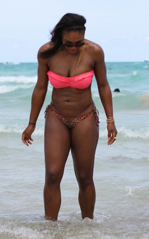 Fashion Celebrity Serena Williams Miami Beach Bikini Babe