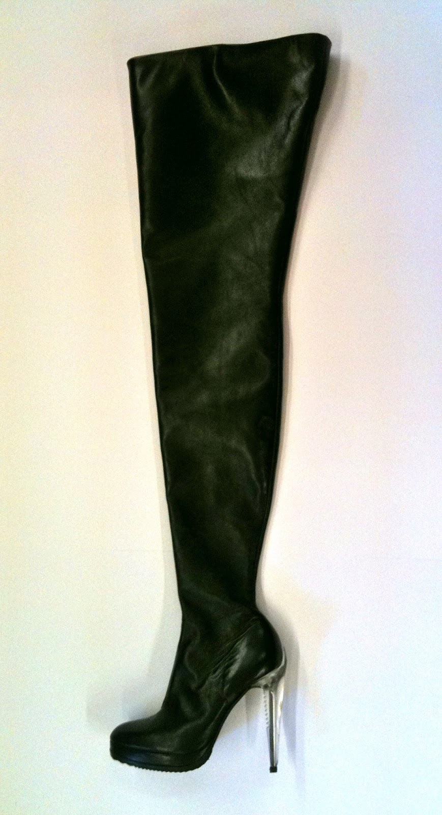 anne hathaway thigh high boots