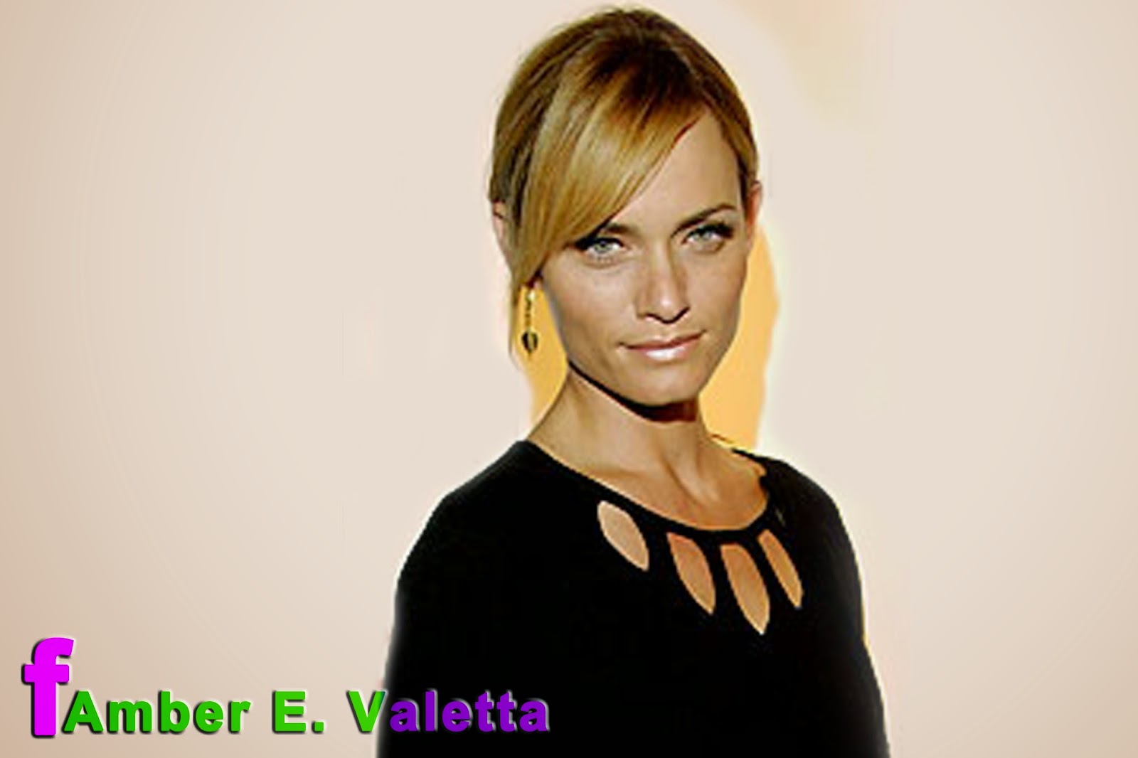 Famosas Amber Valletta