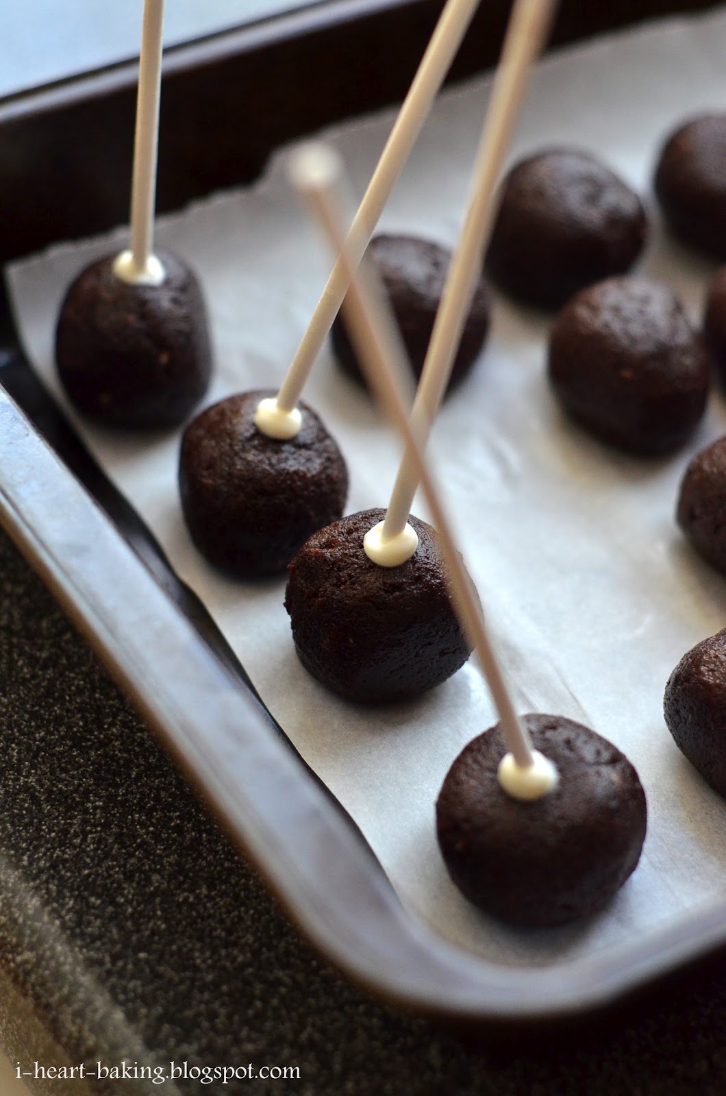 Golf Ball Cake Pop 