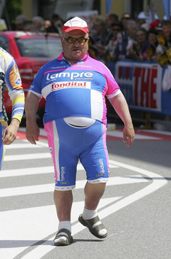 fat-cyclist-in-lycra.jpg