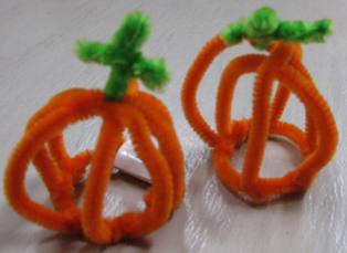 Pipe Cleaner Pumpkins - The Scrap Shoppe