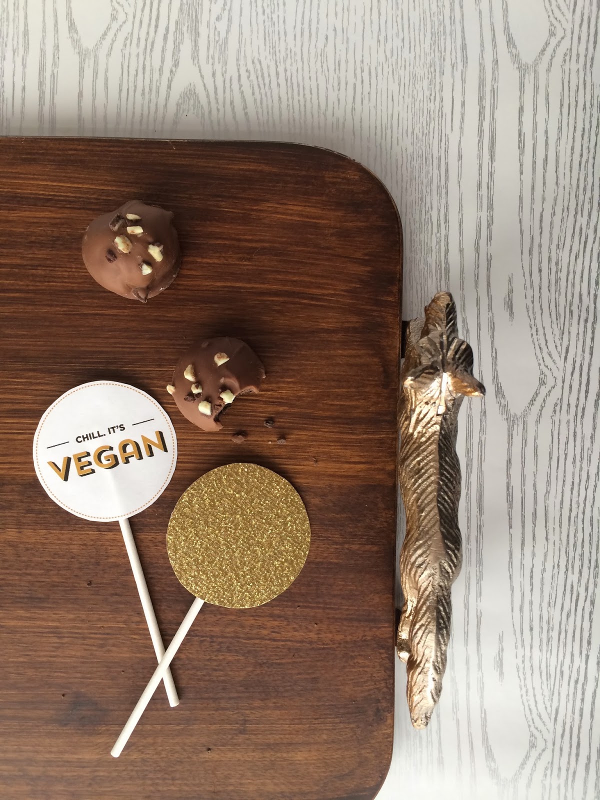 Sweet Tooth Free Printable Dessert Labels + Target Wedding