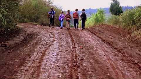 Camino a la Escuela.